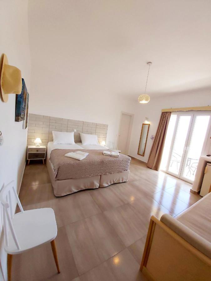 Agnadema Luxury Residences Schoinoussa エクステリア 写真