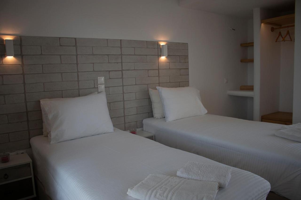 Agnadema Luxury Residences Schoinoussa エクステリア 写真