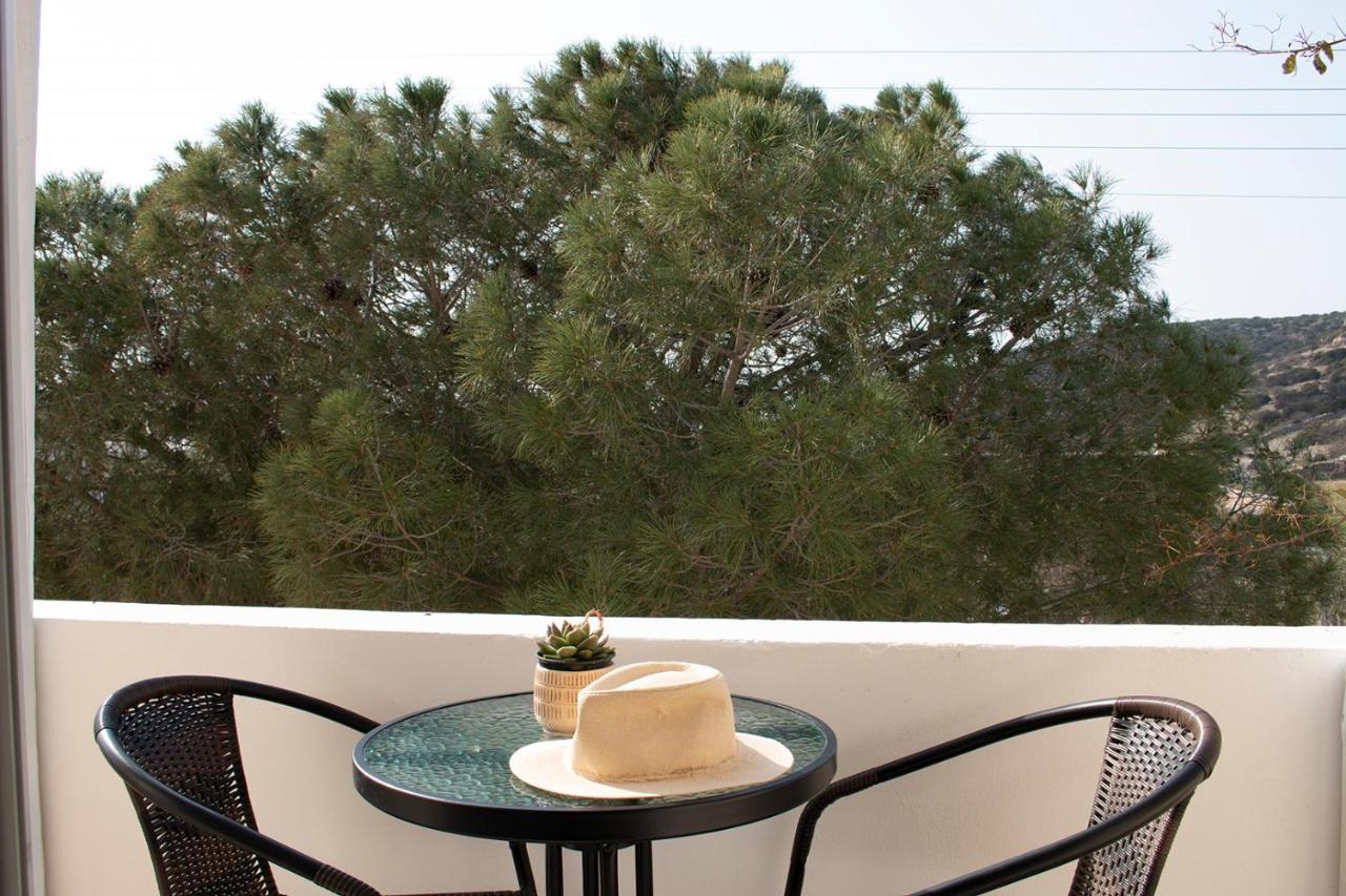 Agnadema Luxury Residences Schoinoussa エクステリア 写真