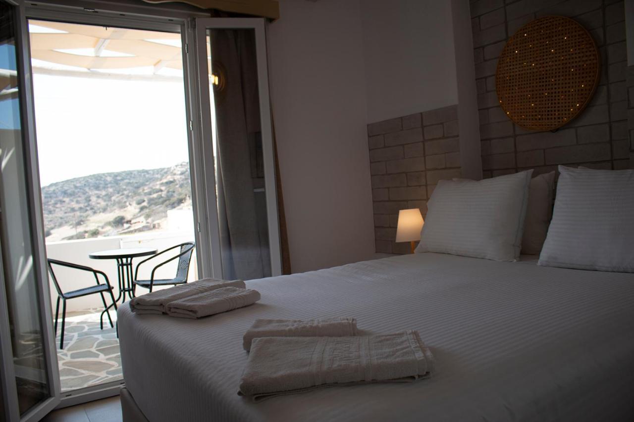 Agnadema Luxury Residences Schoinoussa エクステリア 写真